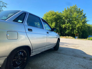 2006 Lada (ВАЗ) 2110, серебристый, 140000 рублей, вид 4