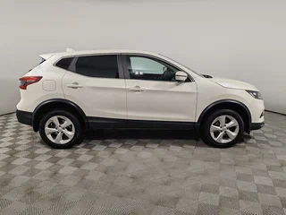 2019 Nissan Qashqai II Рестайлинг, белый, 1629000 рублей, вид 4