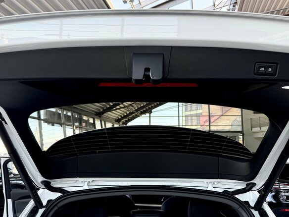 2026 Audi Q5 L III (GU), белый - вид 39