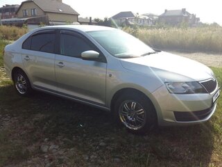 2014 Skoda Rapid I, серебристый, 970000 рублей, вид 2