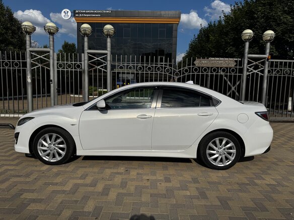 2010 Mazda 6 II (GH) Рестайлинг, белый, 950000 рублей - вид 6