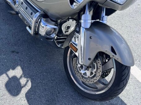 2003 Honda GL 1800 Gold Wing, серый, 950000 рублей, вид 5
