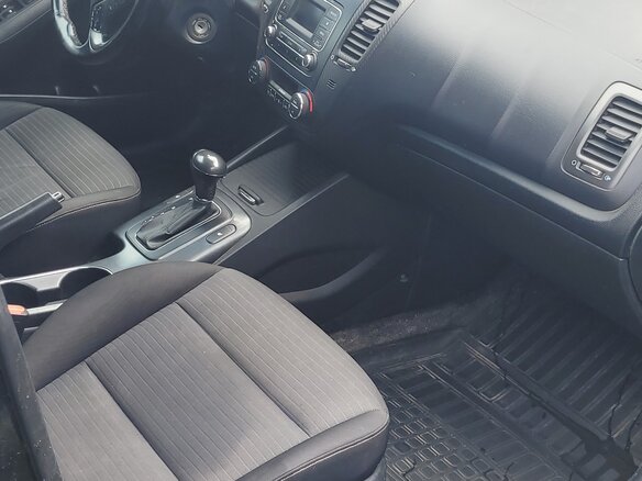 2014 Kia Cerato III, чёрный, 1150000 рублей - вид 5