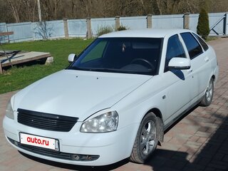 2010 Lada (ВАЗ) Priora I, белый, 350000 рублей, вид 1
