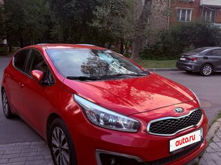 2018 Kia Ceed II Рестайлинг, красный, 1480000 рублей, вид 1