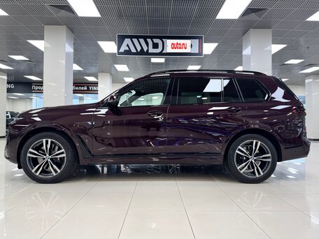 2022 BMW X7 40i I (G07) Рестайлинг, пурпурный, 12399000 рублей, вид 2