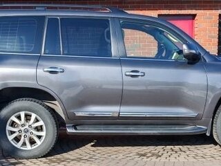 2016 Toyota Land Cruiser 200 Series Рестайлинг 2, серый, 4360000 рублей, вид 4