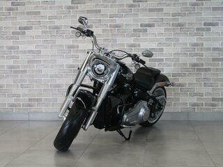 2020 Harley-Davidson Fat Boy, чёрный, 1965000 рублей, вид 2