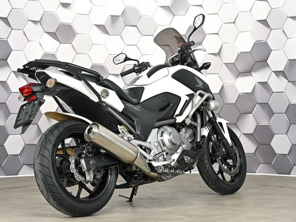 2012 Honda NC 700X, белый - вид 6