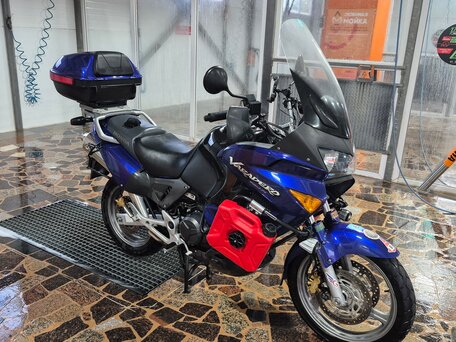 2004 Honda XL1000V Varadero, синий, 490000 рублей, вид 4