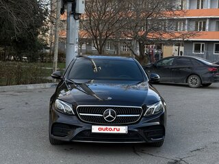 2019 Mercedes-Benz E-Класс 200 V (W213, S213, C238), чёрный, 3090000 рублей, вид 2