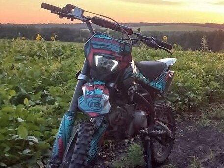 2022 Regulmoto Seven Medalist 150E, чёрный, 90000 рублей, вид 1