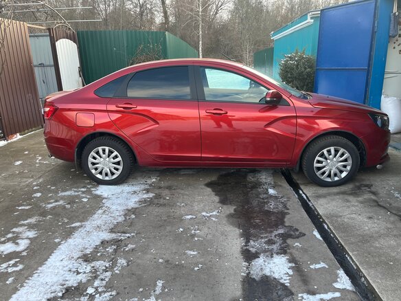 2019 Lada (ВАЗ) Vesta I, красный, 1050000 рублей - вид 1