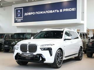 2023 BMW X7 40i I (G07) Рестайлинг, белый, 12200000 рублей, вид 3