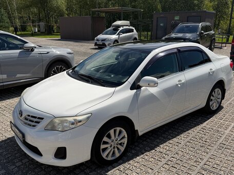 2011 Toyota Corolla X (E140, E150) Рестайлинг, белый, 850000 рублей, вид 2