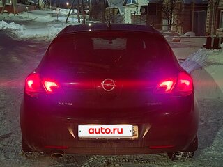 2011 Opel Astra J, чёрный, 650000 рублей, вид 2