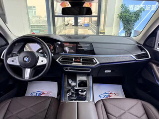2022 BMW X5 Long 30Li IV (G05/G18), чёрный, 7000000 рублей, вид 5