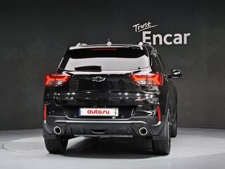 2023 Chevrolet TrailBlazer III Рестайлинг, чёрный, 1800888 рублей, вид 4