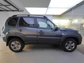 2021 Lada (ВАЗ) Niva Travel I, серый, 930000 рублей, вид 4