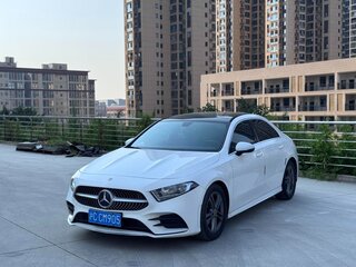 2022 Mercedes-Benz A-Класс 180 Long IV (W177), белый, 1666000 рублей, вид 1