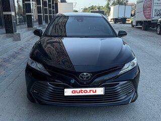 2019 Toyota Camry VIII (XV70), чёрный, 2450000 рублей, вид 3
