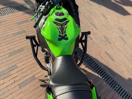 2021 Kawasaki Ninja 650, зелёный, 785000 рублей, вид 5