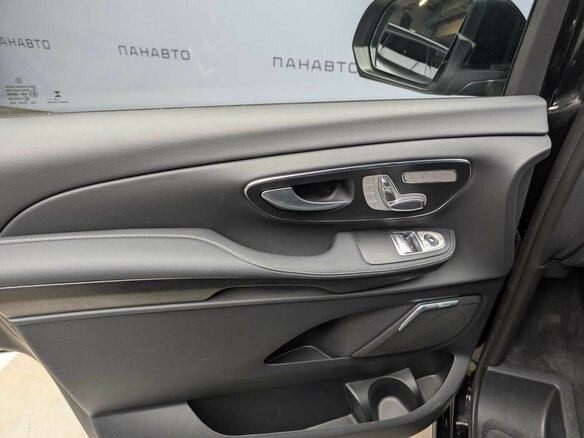 2024 Mercedes-Benz V-Класс 300 d экстра длинный III (W447) Рестайлинг 2, чёрный - вид 5
