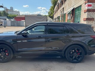 2021 Ford Explorer VI, чёрный, 4000000 рублей, вид 5