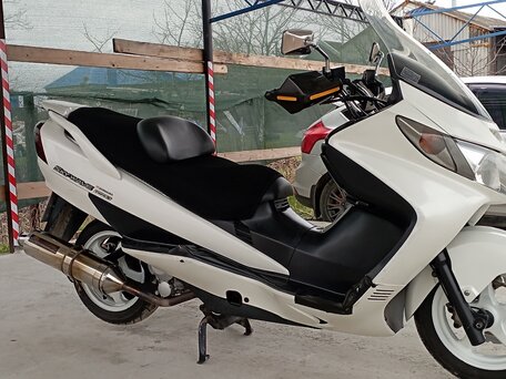 2004 Suzuki Burgman (SkyWave) 400, белый, 230000 рублей, вид 4