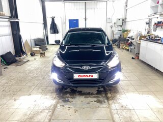 2012 Hyundai Solaris I, чёрный, 890000 рублей, вид 3
