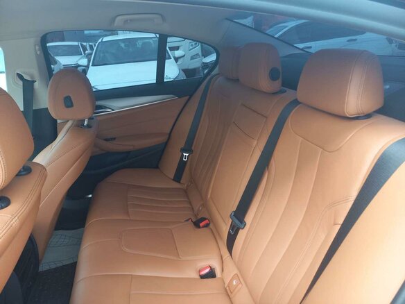 2019 BMW 5 серии 520i VII (G30/G31/G38), чёрный, 3386750 рублей - вид 11
