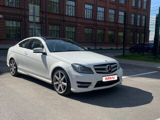 2014 Mercedes-Benz C-Класс 180 III (W204) Рестайлинг, белый, 1500000 рублей, вид 2