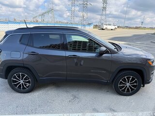 2017 Jeep Compass II, серый, 2150000 рублей, вид 2