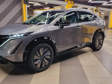 2023 Nissan Ariya I, серый, 2850000 рублей, вид 5