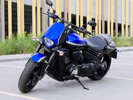 2022 Suzuki Boulevard M109R, синий, 1698096 рублей, вид 1