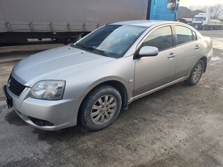 2008 Mitsubishi Galant IX Рестайлинг, серебристый, 550000 рублей, вид 1