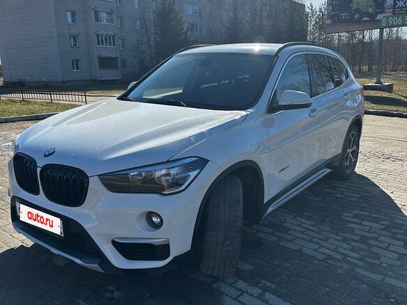2016 BMW X1 20d xDrive II (F48), белый, 1800000 рублей