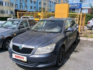 2011 Skoda Octavia II (A5) Рестайлинг, серый, 450000 рублей, вид 1