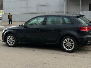 2013 Audi A3 III (8V), чёрный, 950000 рублей, вид 3