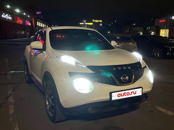 2011 Nissan Juke I, белый, 950000 рублей - вид 3