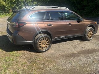 2021 Subaru Outback VI, коричневый, 3400000 рублей, вид 2