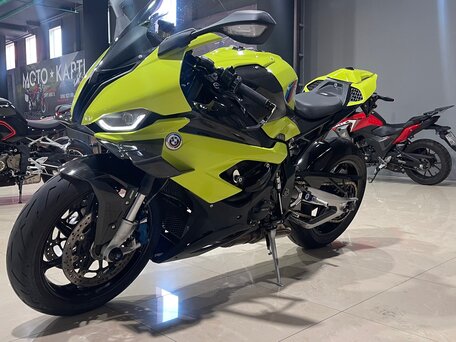 2021 BMW M 1000 RR, жёлтый, 2140000 рублей, вид 5