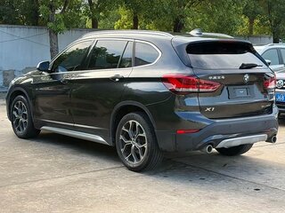 2022 BMW X1 Long 20Li sDrive II (F48) Рестайлинг, чёрный, 1780000 рублей, вид 4