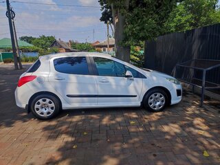 2011 Peugeot 308 I, белый, 700000 рублей, вид 3
