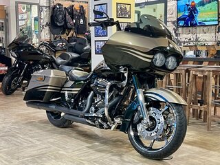 2013 Harley-Davidson CVO Road Glide, чёрный, 1500000 рублей, вид 3