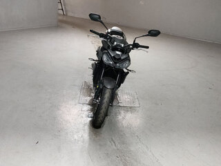 2023 Triumph Street Triple, серый, 890000 рублей, вид 3