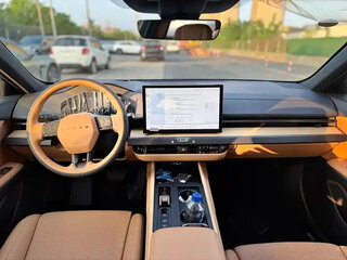 2026 Lexus ES 300h VIII, серебристый, 6400000 рублей, вид 5