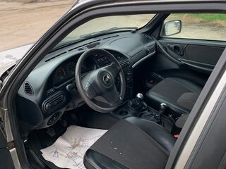 2012 Chevrolet Niva I Рестайлинг, серый, 430000 рублей, вид 5
