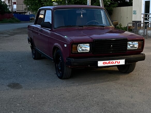 2003 Lada (ВАЗ) 2107, пурпурный, 150000 рублей - вид 3