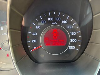 2012 Kia Rio 4-speed III, чёрный, 1000000 рублей, вид 2